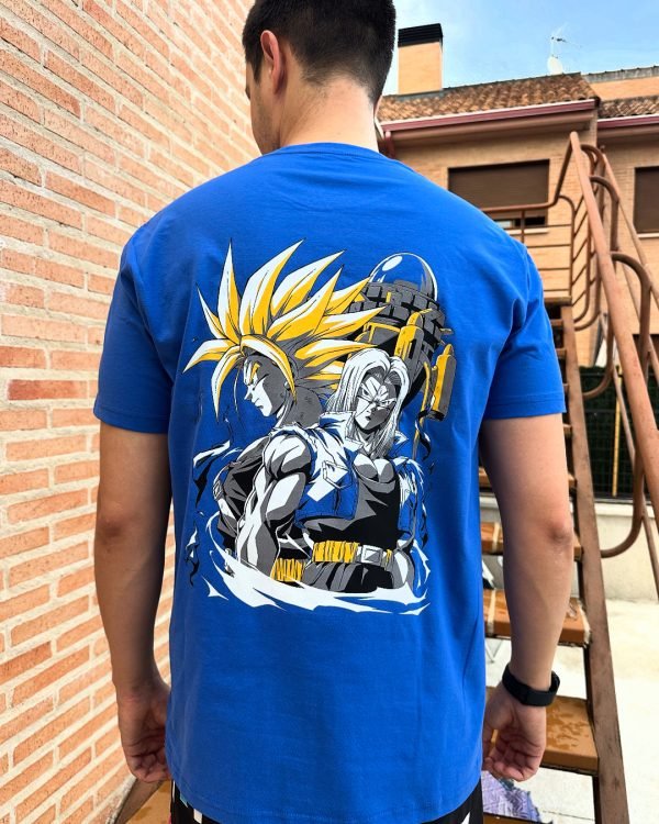 camiseta trunks del futuro